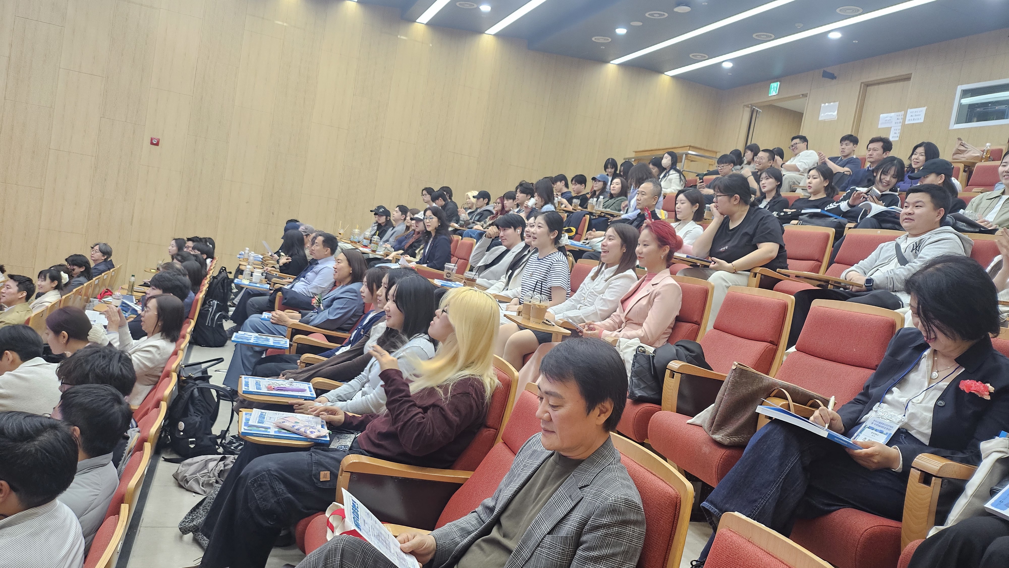 사단법인 한국상품문화디자인학회 초대전 개최 2번째 첨부파일 이미지