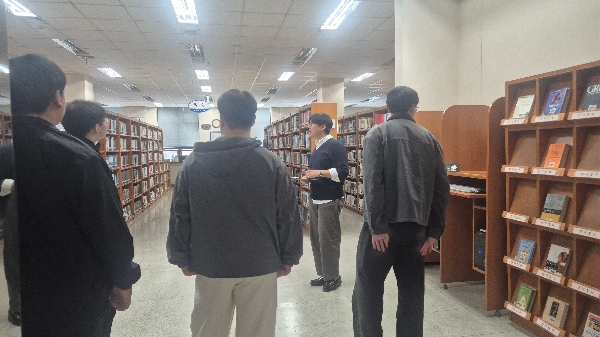 도서관 교육 대표이미지