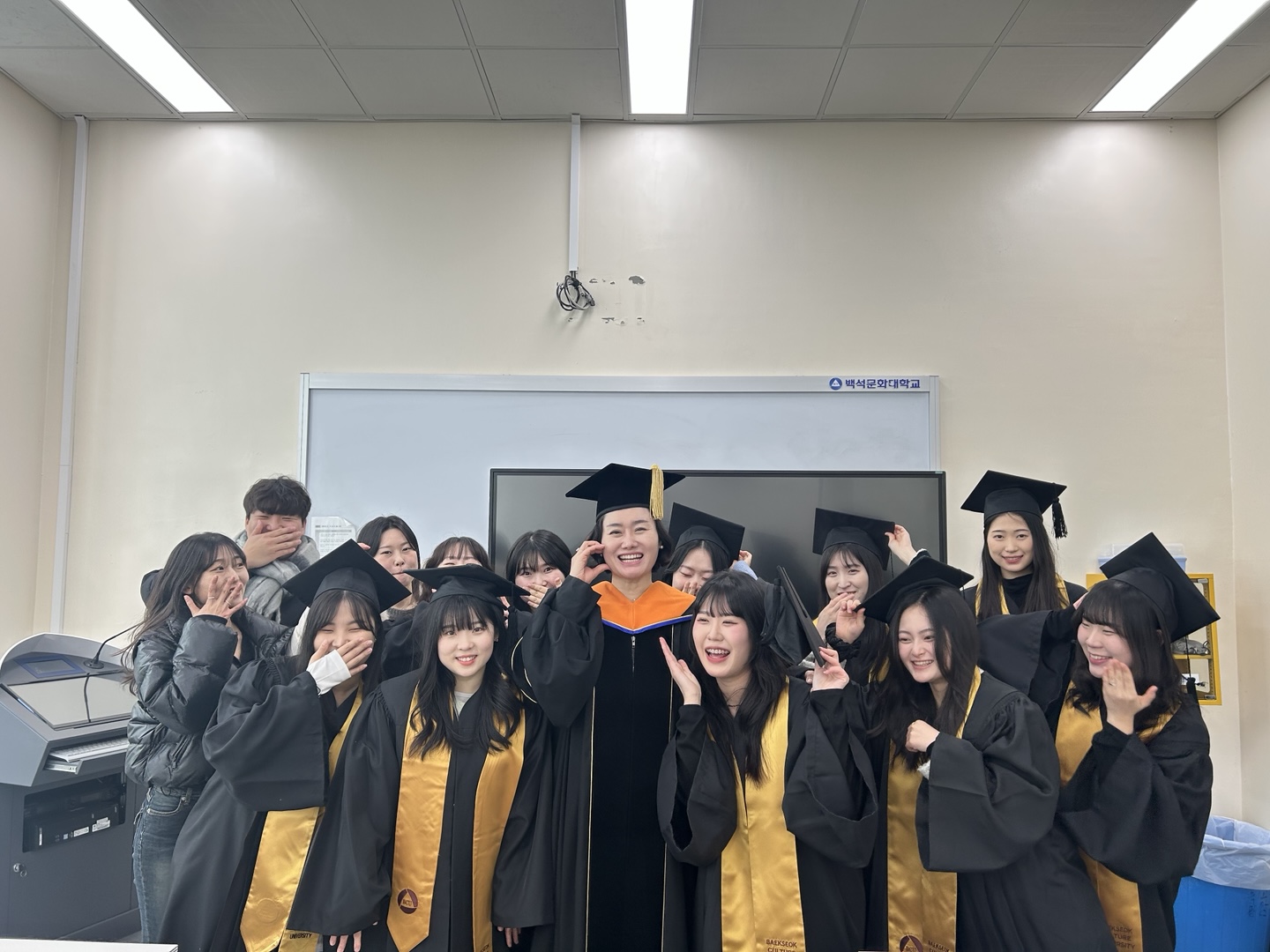 2024학년도 전기 학위수여식/ 22학번 졸업을 축하합니다~~ 3번째 첨부파일 이미지