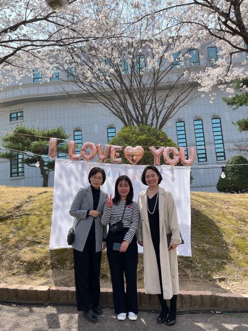 졸업생 2014학번 허*서 캐나다 치과위생사 면허 취득 축하 1번째 첨부파일 이미지