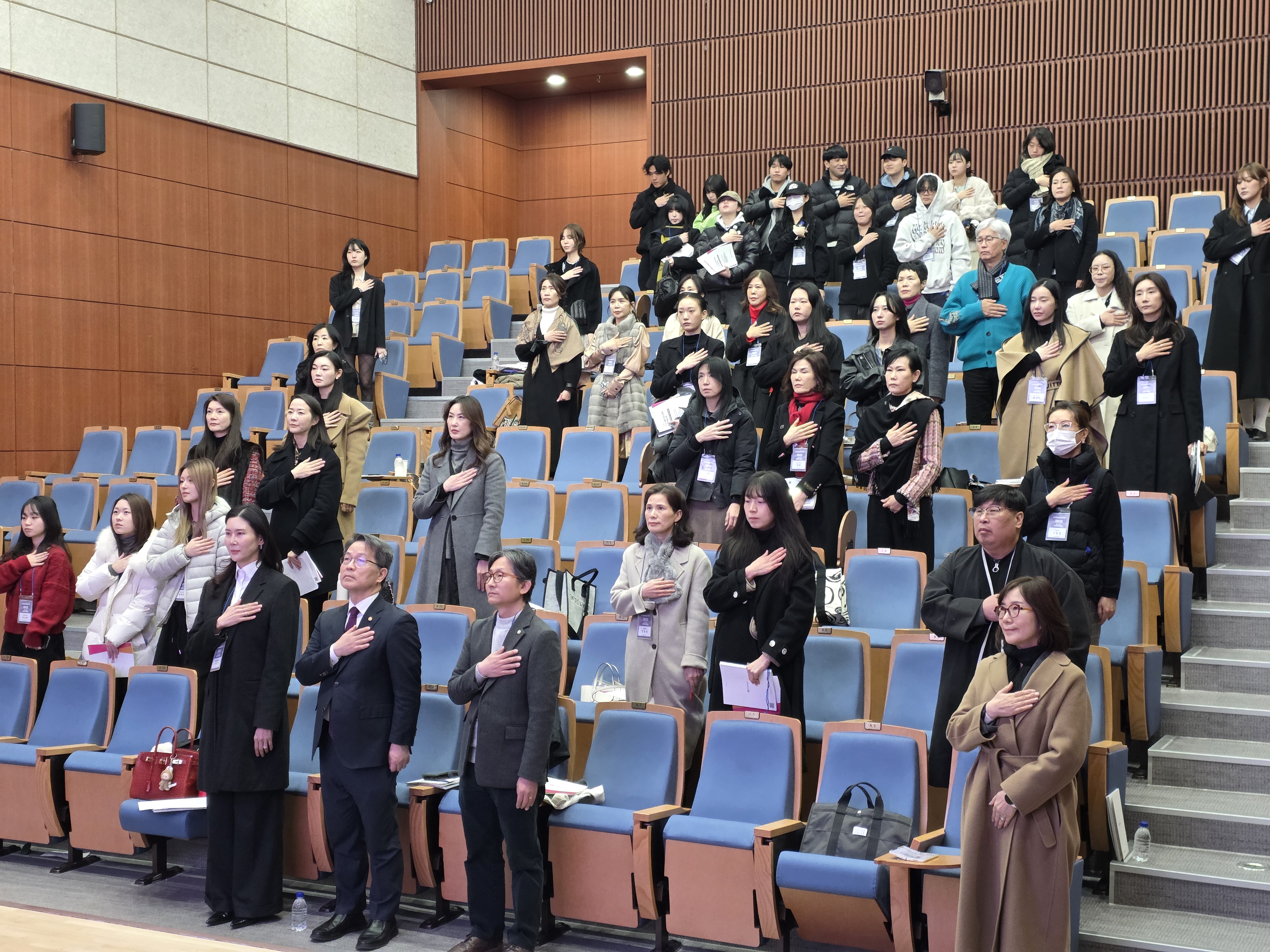 [패션스타일디자인]2025 제15회  캡스톤디자인 상상프로젝트(학술대회) 8번째 첨부파일 이미지