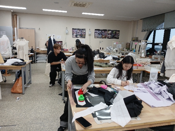 [패션스타일디자인]2025 중간평가(패션스튜디오) 대표이미지