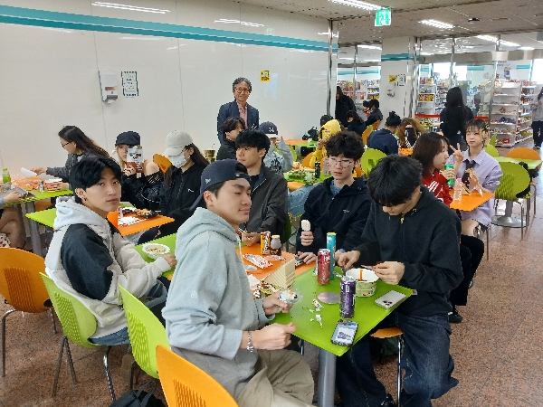 [패션스타일디자인과]AI와 캠퍼스 적응하기-멘토링  대표이미지