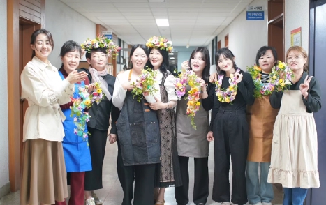 성인학습자 2학년 바디플라워 실습 대표이미지