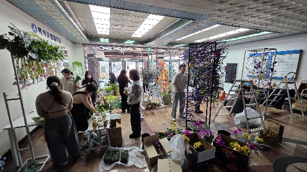 제3회 화훼플로리스트과 졸업전시 준비 대표이미지