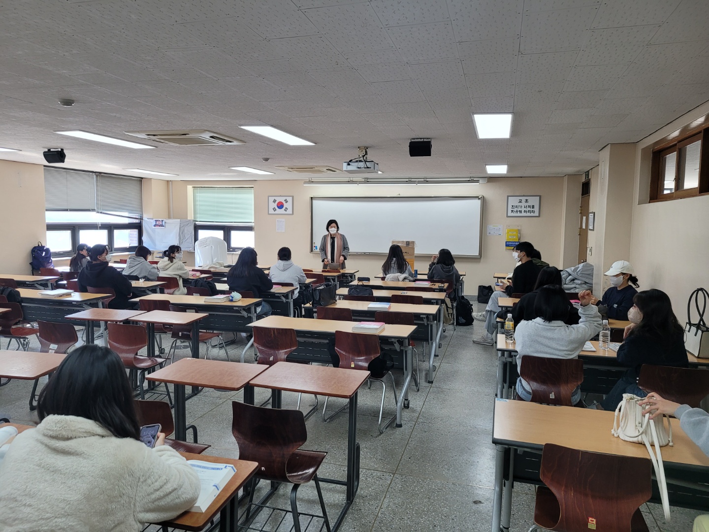 선배님들~~시험! 떡하니 붙으세요 2번째 첨부파일 이미지