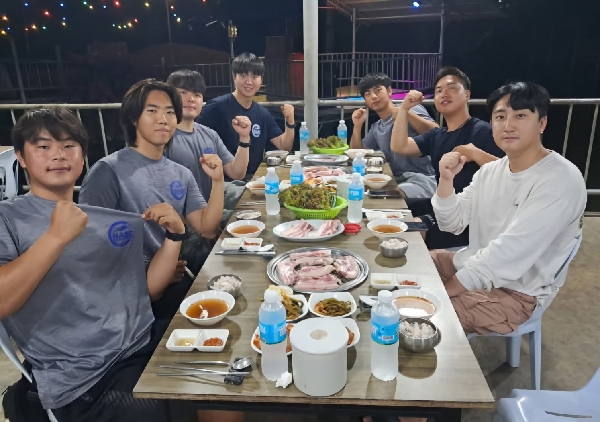 해외취업 졸업생 K-MOVE스쿨 근황~~ 대표이미지