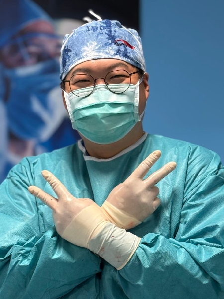 충북대학교병원 권역외상센터 - 동문회장 14학번 유재범 대표이미지